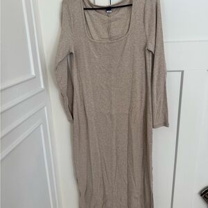 Old Navy Beige Long Sleeve Dress